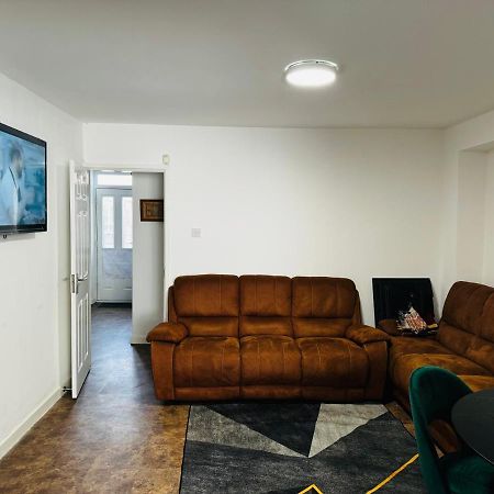 Liberty Inn Room With Sharing Toilet And Kitchen Liverpool Exteriér fotografie