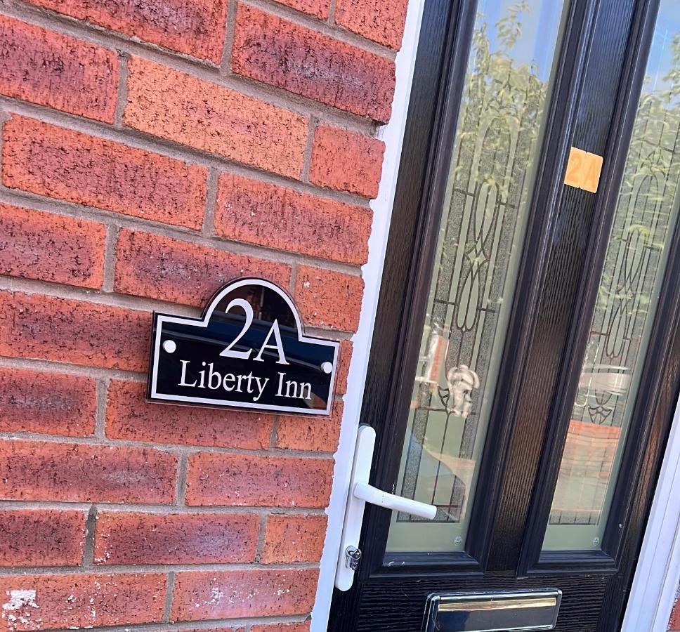 Liberty Inn Room With Sharing Toilet And Kitchen Liverpool Exteriér fotografie