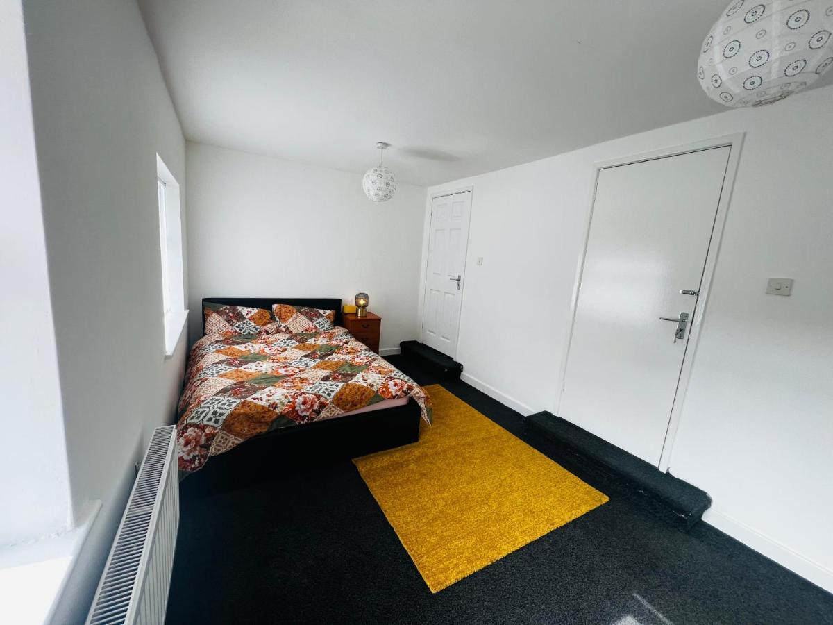 Liberty Inn Room With Sharing Toilet And Kitchen Liverpool Exteriér fotografie